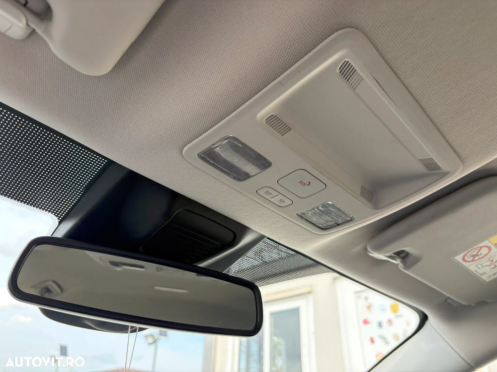 Ford Focus 1.0 EcoBoost Connected - 28