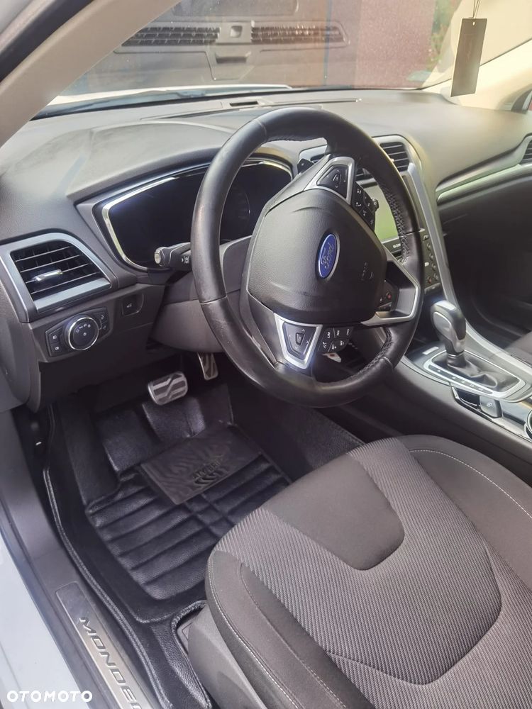 Ford Mondeo 2.0 TDCi Titanium PowerShift - 17