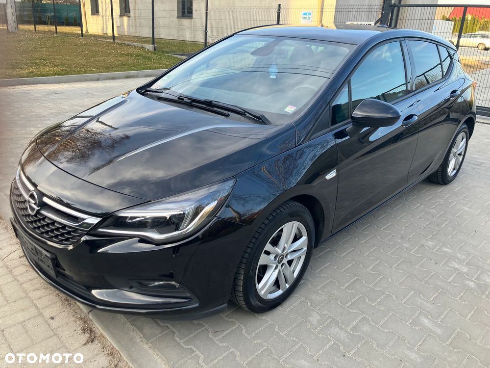 Opel Astra - 1