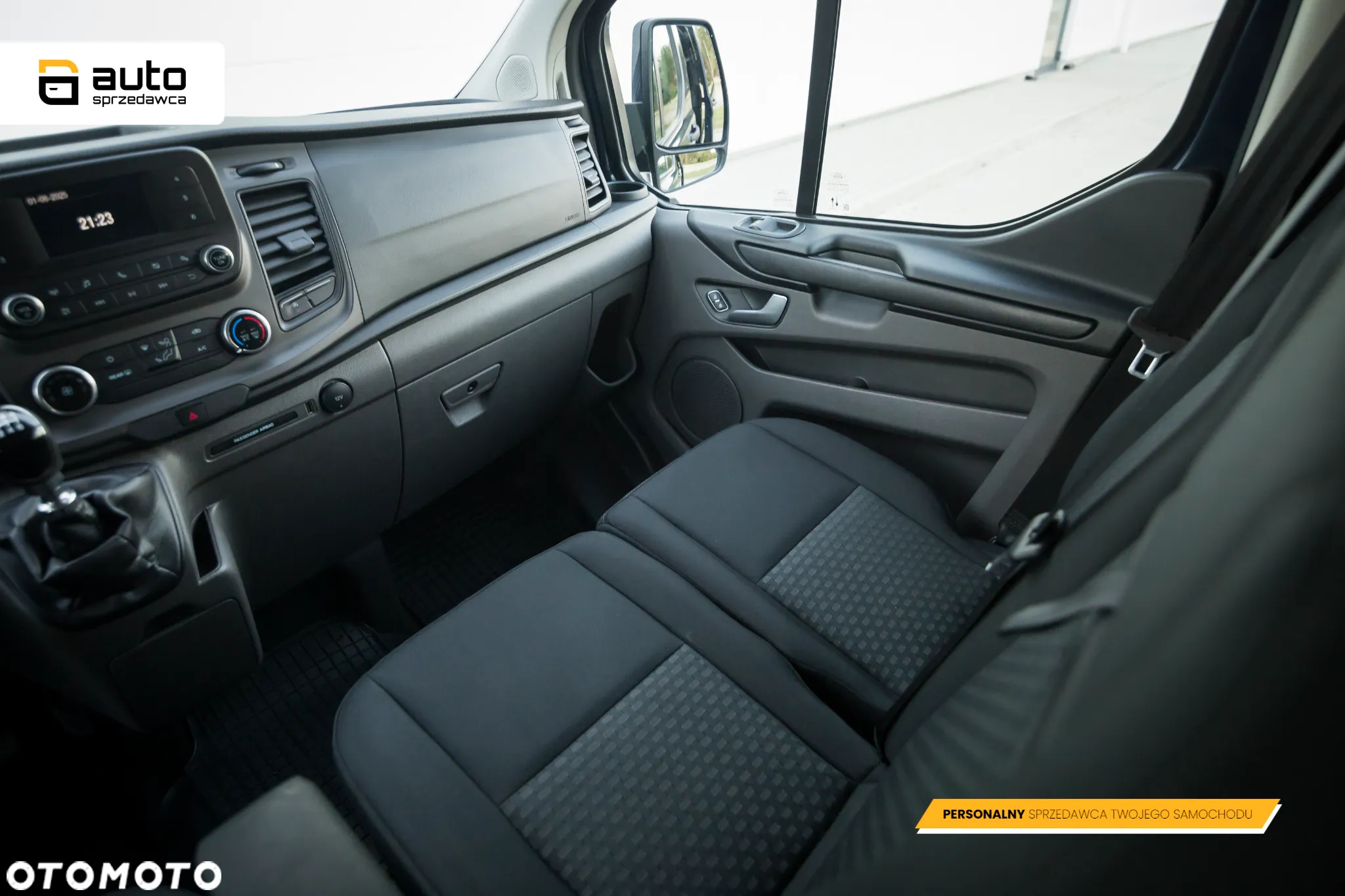 Ford Transit Custom Kombi 320 L2H2 Trend - 26