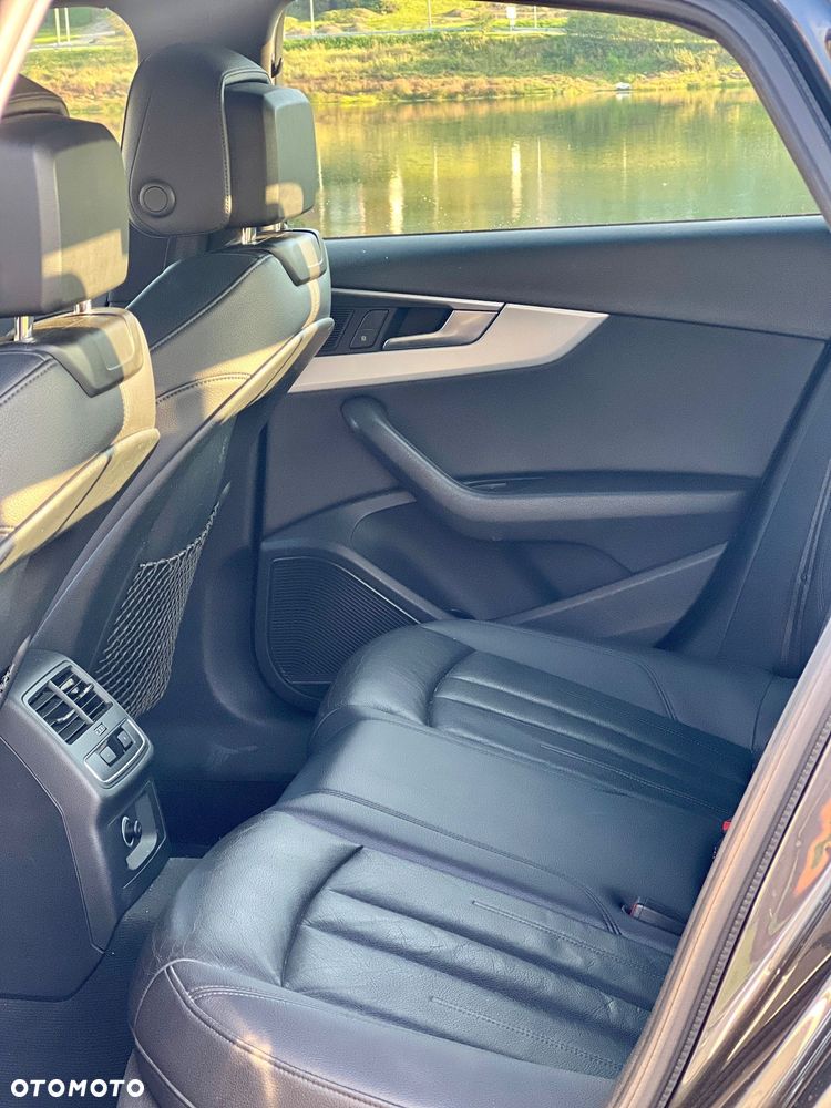 Audi A4 Limousine - 8
