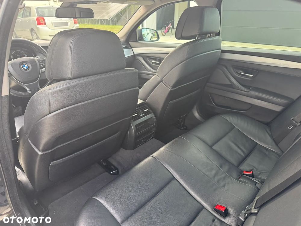 BMW Seria 5 530d - 11