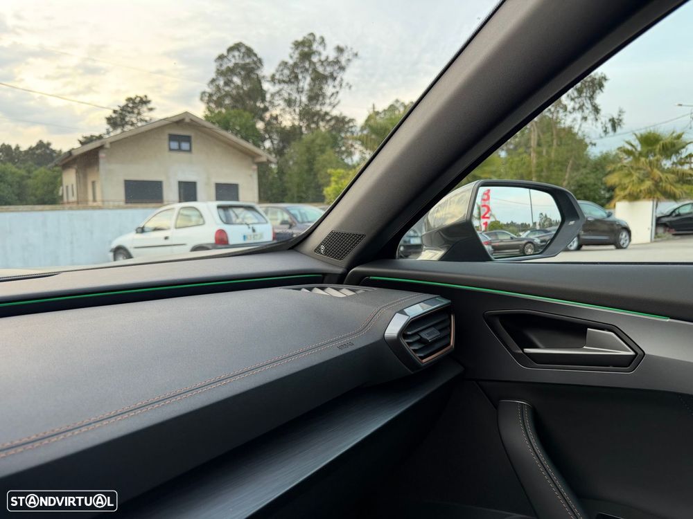 Cupra Formentor 1.4 e-Hybrid DSG VZ - 40