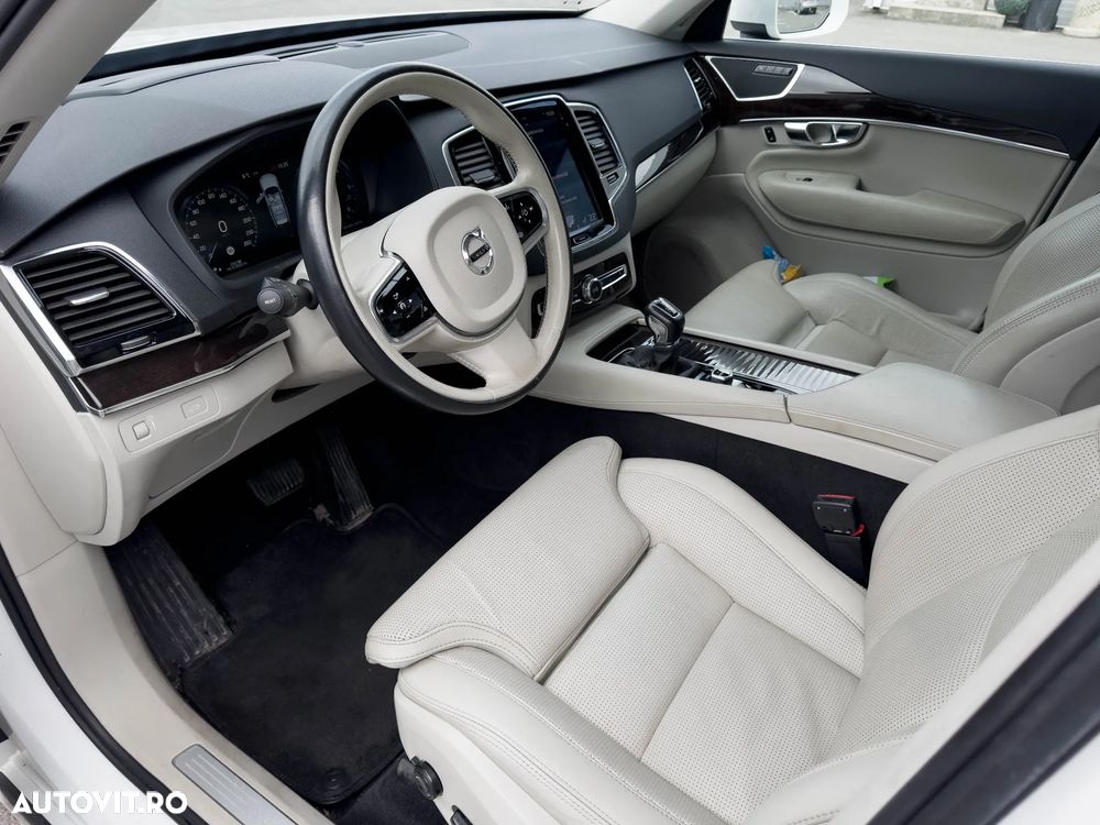 Volvo XC 90 D5 AWD Geartronic Inscription - 7