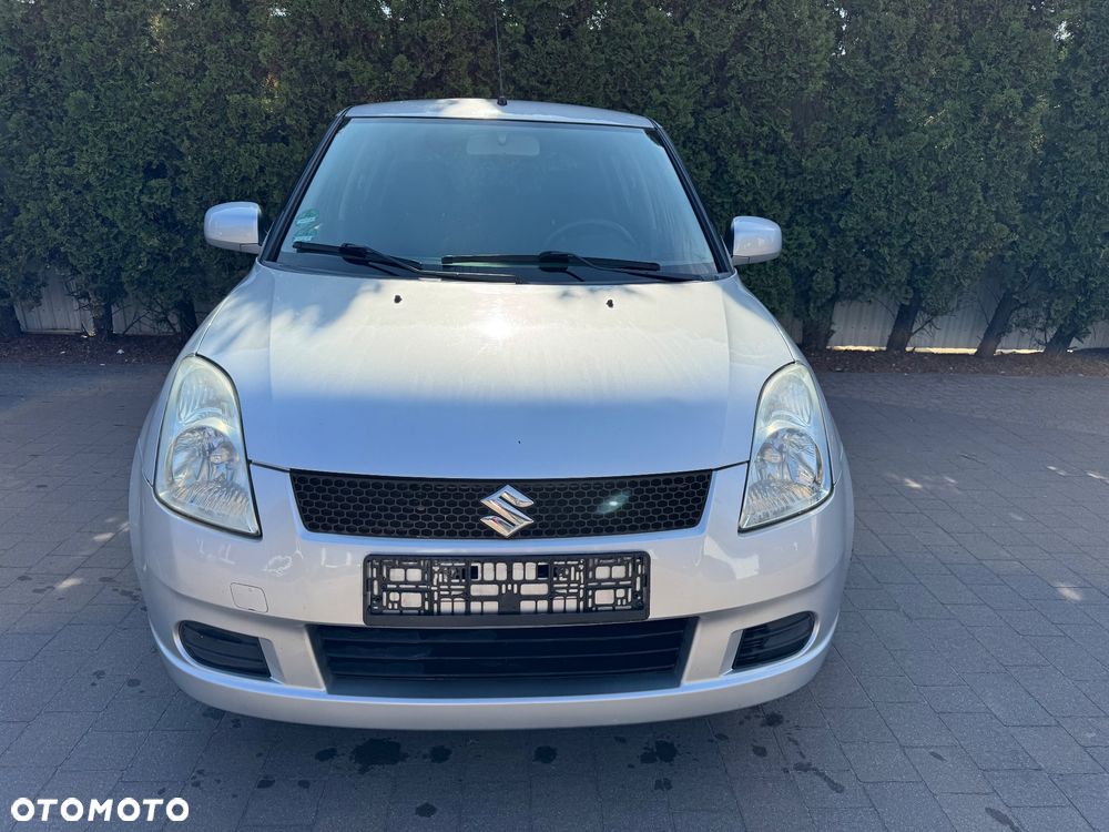 Suzuki Swift 1.3 Comfort dance - 4