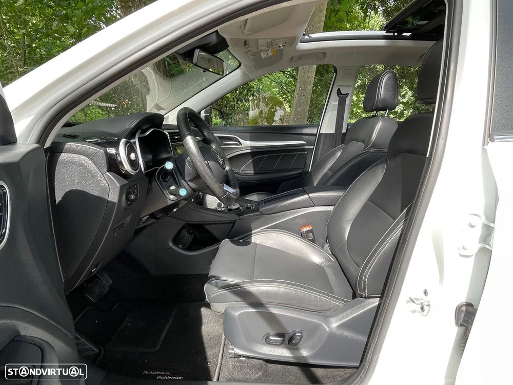 MG ZS Maximal Luxury - 21