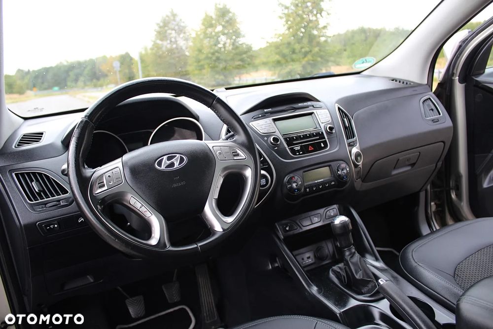 Hyundai ix35 2.0 2WD Style - 18