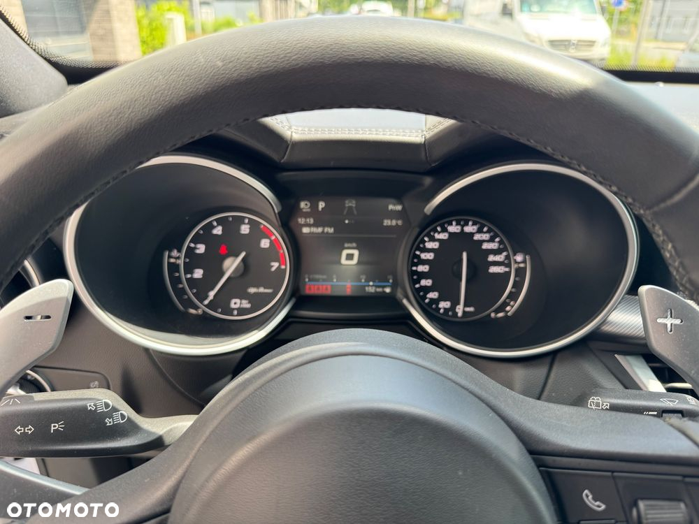 Alfa Romeo Stelvio 2.0 Turbo B-Tech Edition Q4 - 8