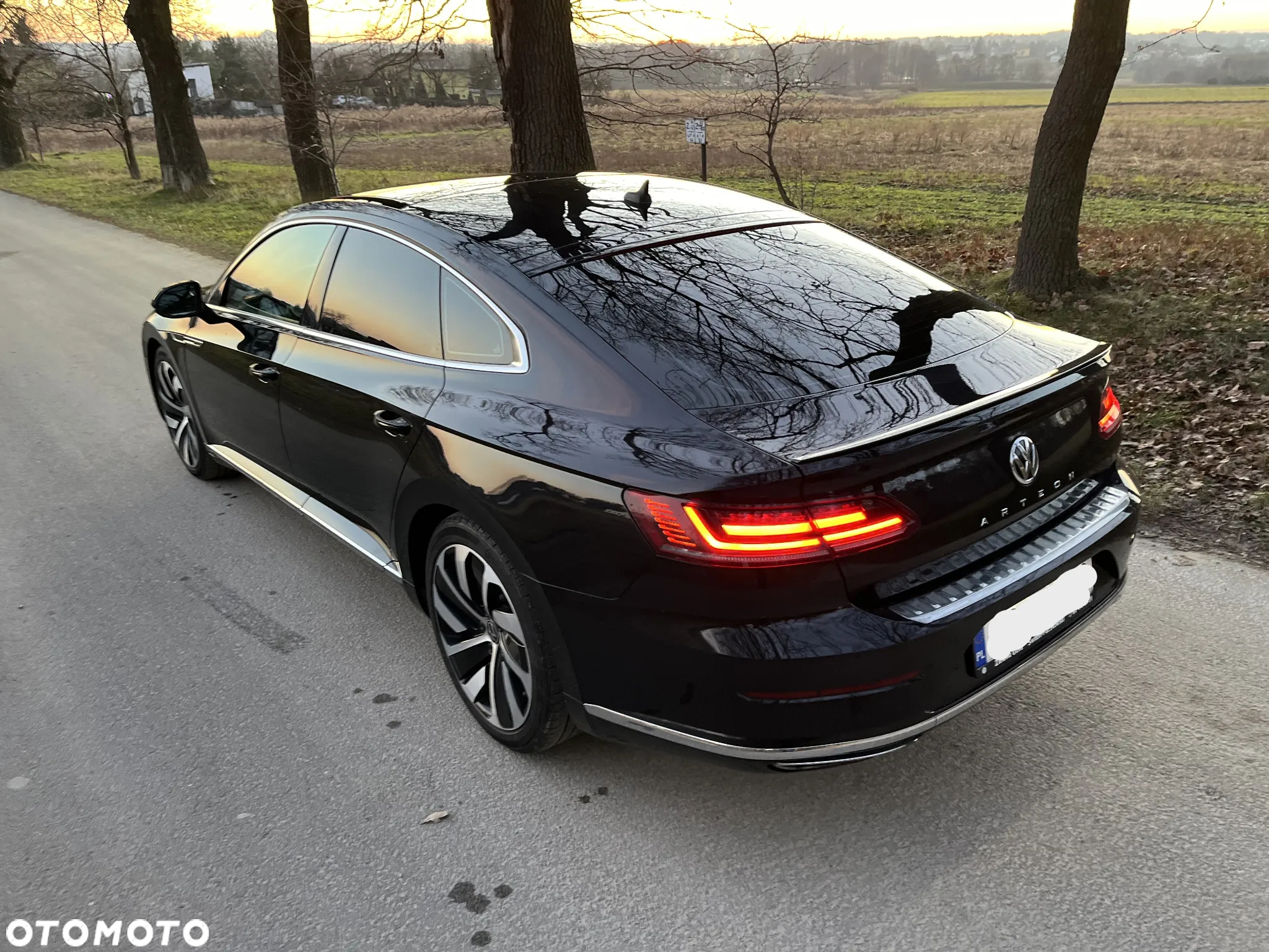 Volkswagen Arteon 2.0 TSI 4Motion R-Line DSG - 19