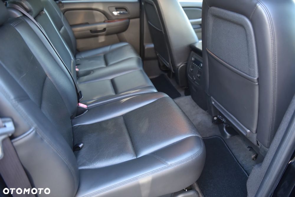 Chevrolet Avalanche - 21