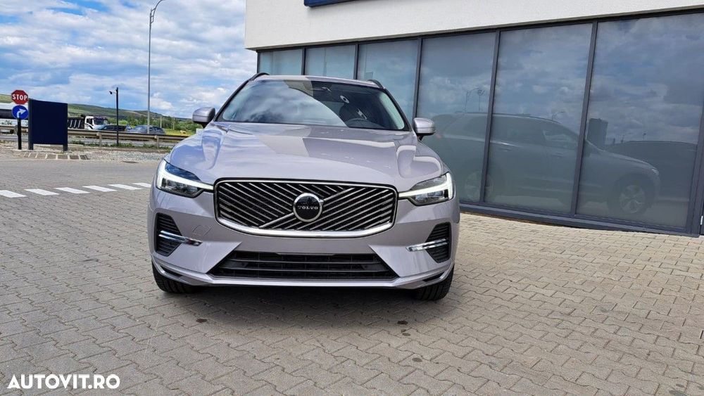 Volvo XC 60 B5 AT AWD MHEV Core - 3