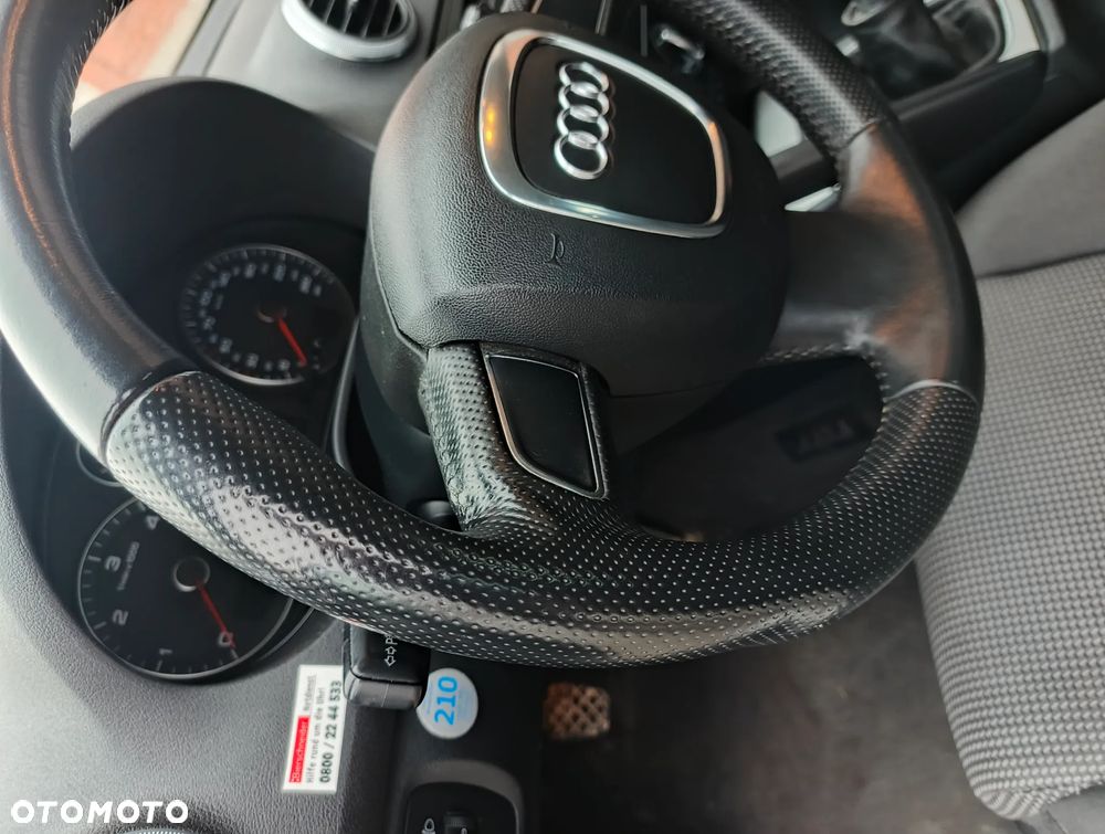 Audi A3 Sportback 1.6 TDI DPF Attraction - 19
