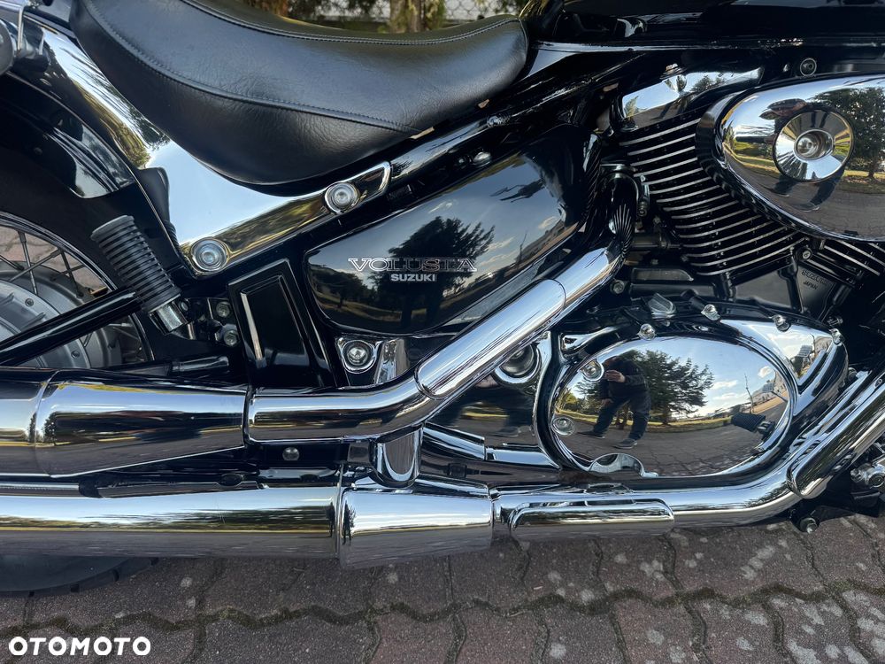 Suzuki VL 800 Volusia - 10