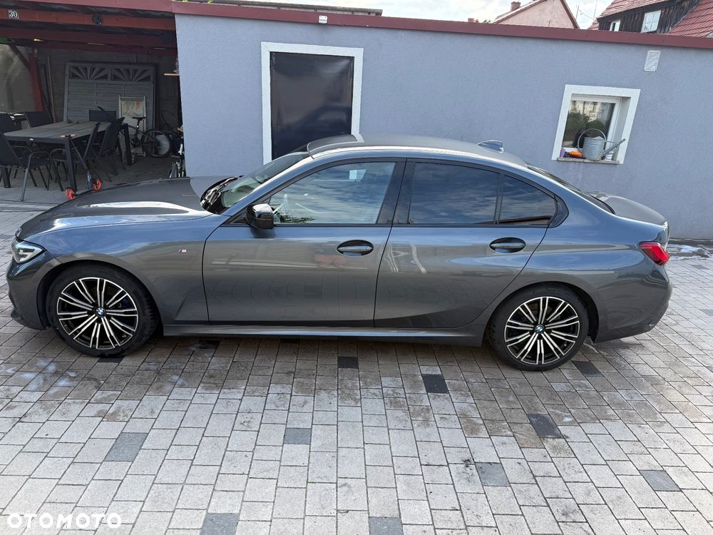 BMW Seria 3 - 16