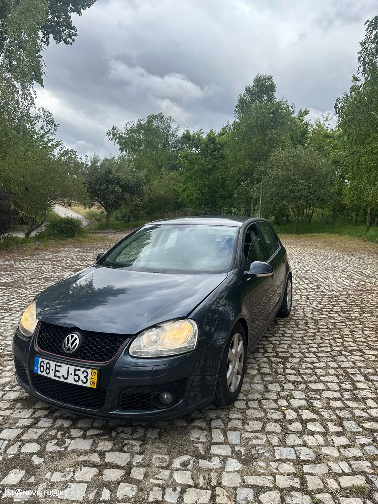 VW Golf 1.9 TDi 6V Confortline - 1