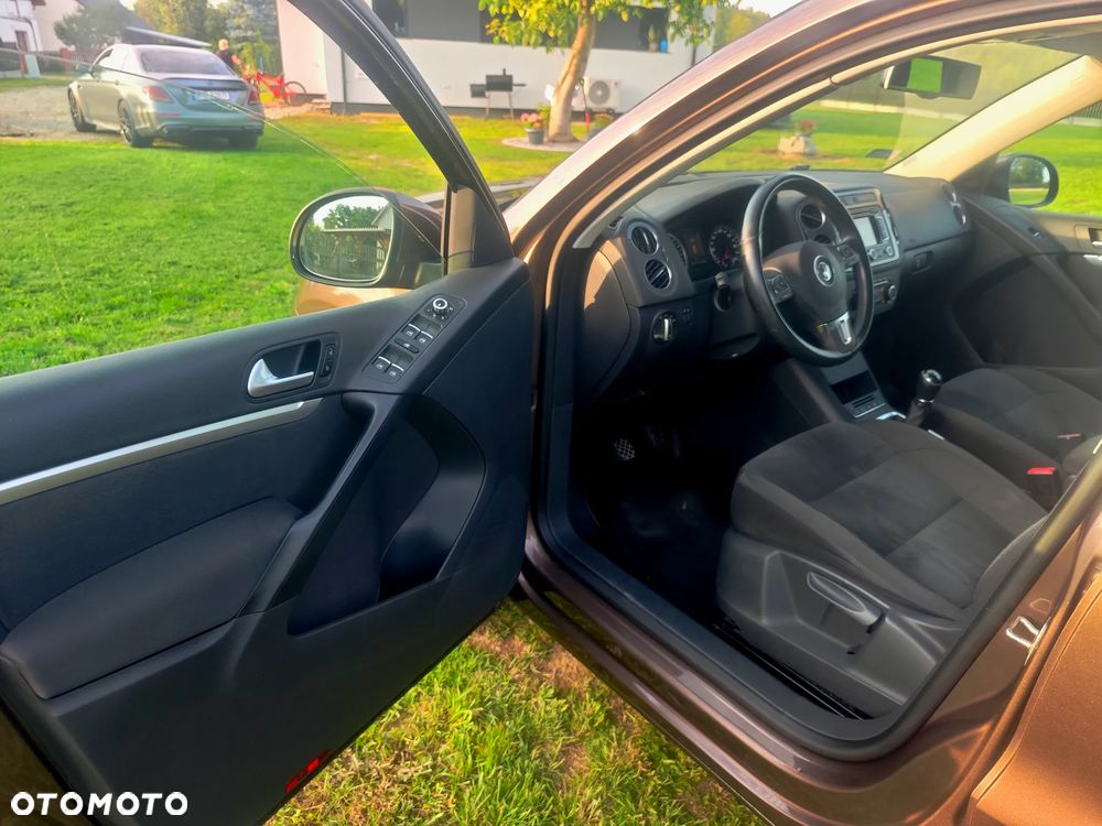 Volkswagen Tiguan 2.0 TDI DPF 4Motion Life - 15