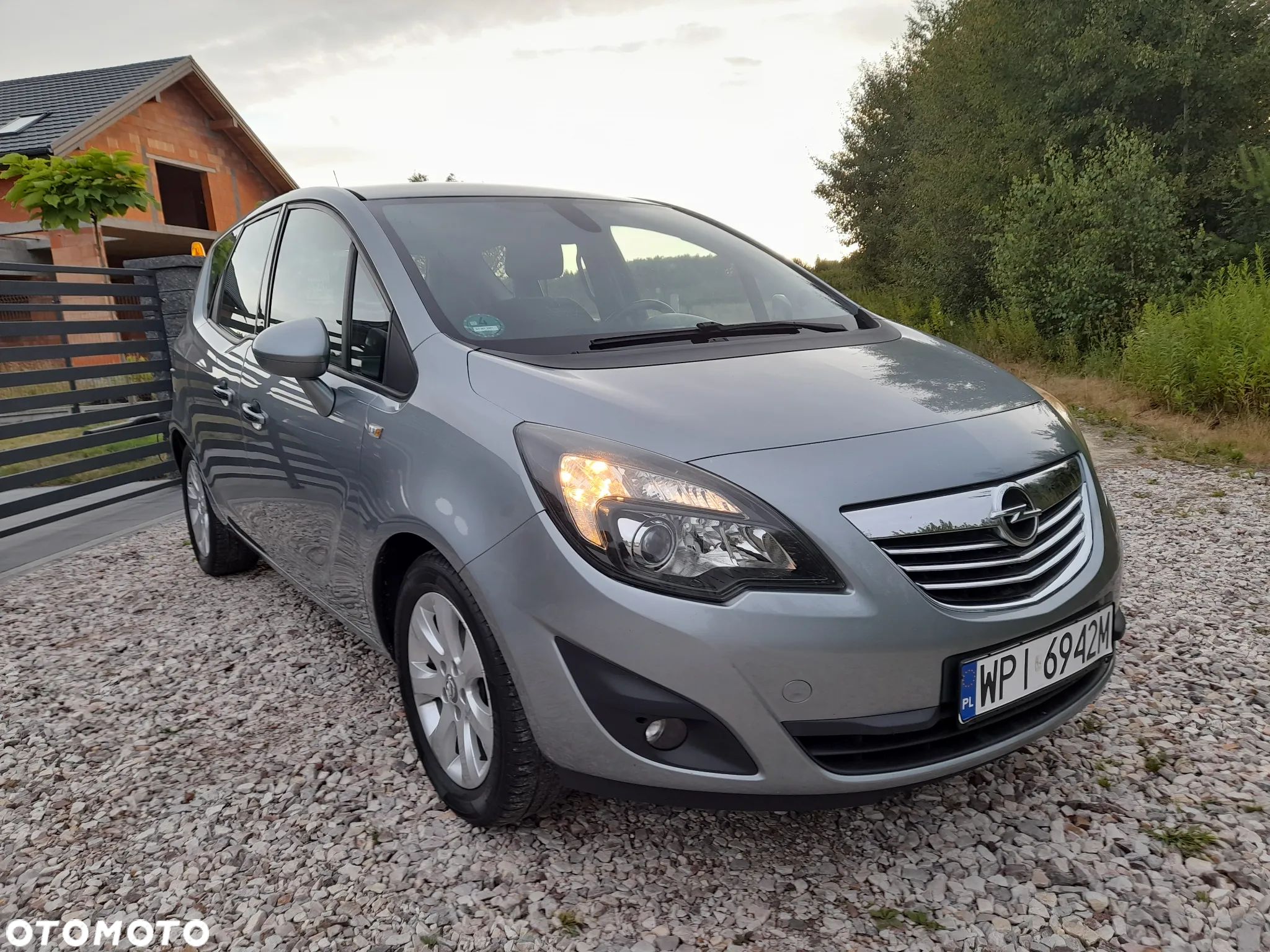 Opel Meriva 1.4 T Cosmo - 1