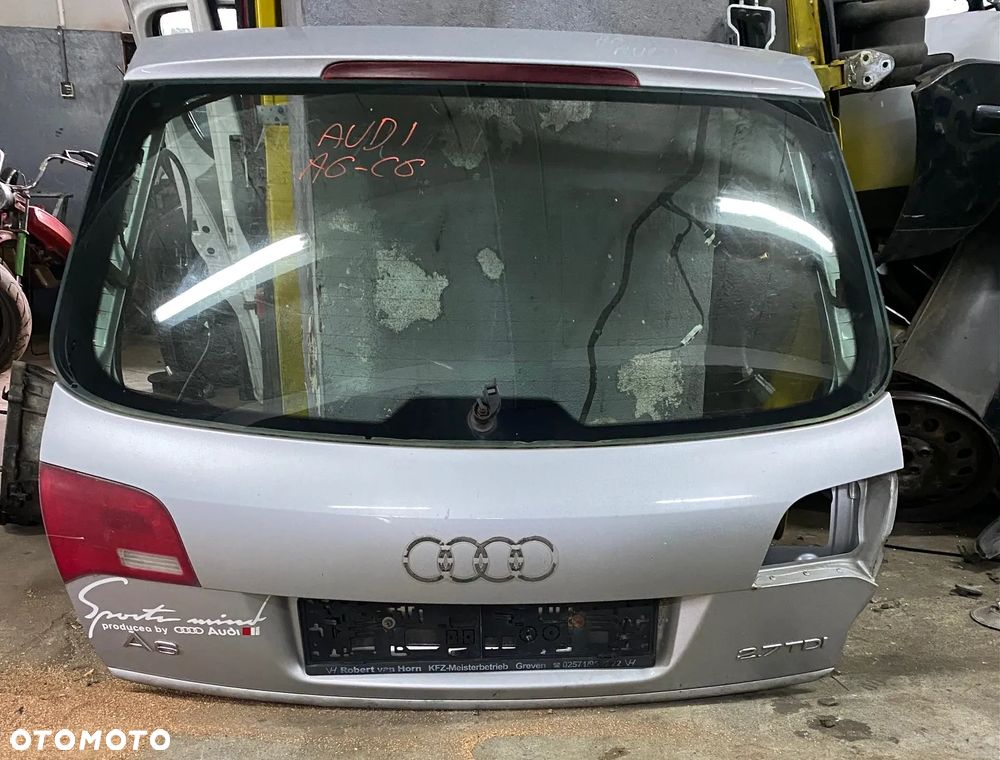Audi A6C6 kombi klapa tył - 1