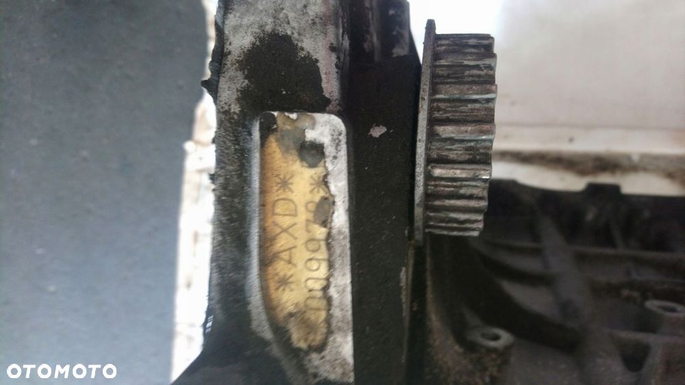Ośka napędowa alternatora 2.5TDI - 1