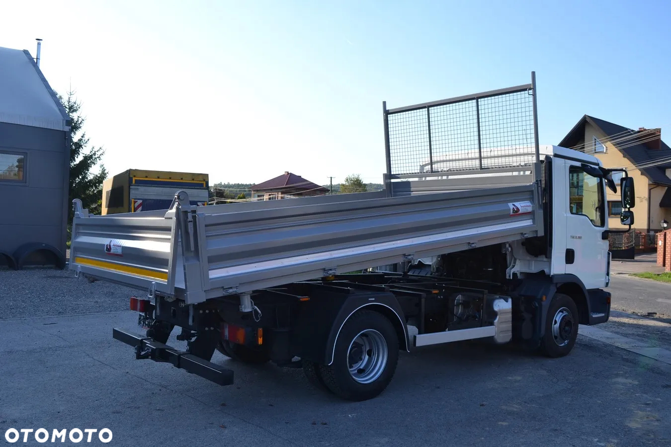 MAN TGL 8.180 Nowy 3-stronny WYWROT kiper Wywrotka Manual Blokada Mostu - 7