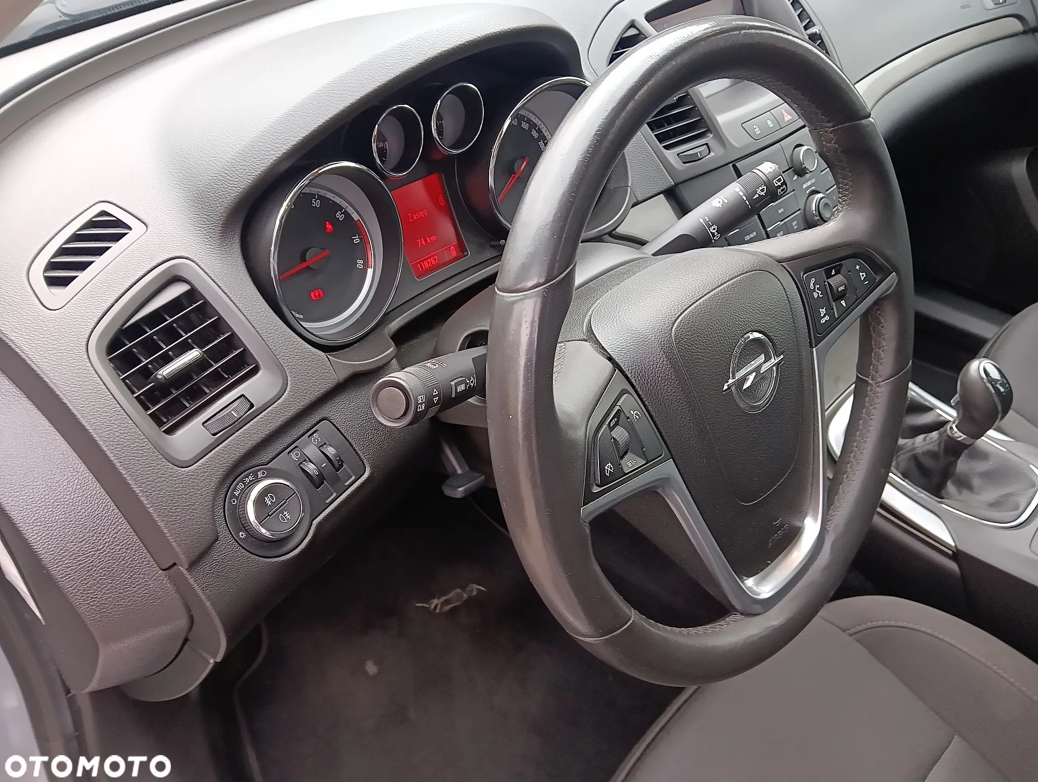 Opel Insignia 1.6 Turbo Edition - 40