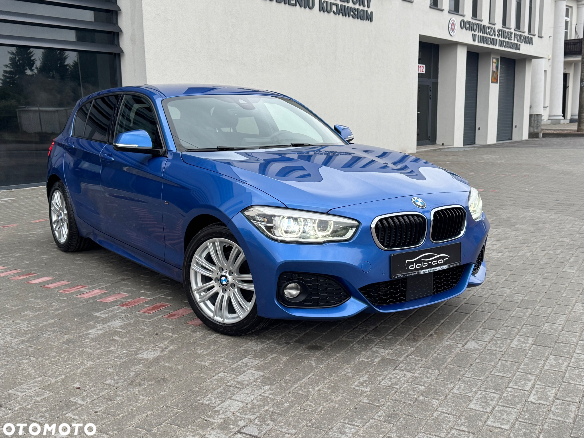 BMW Seria 1 120d xDrive M Sport - 15
