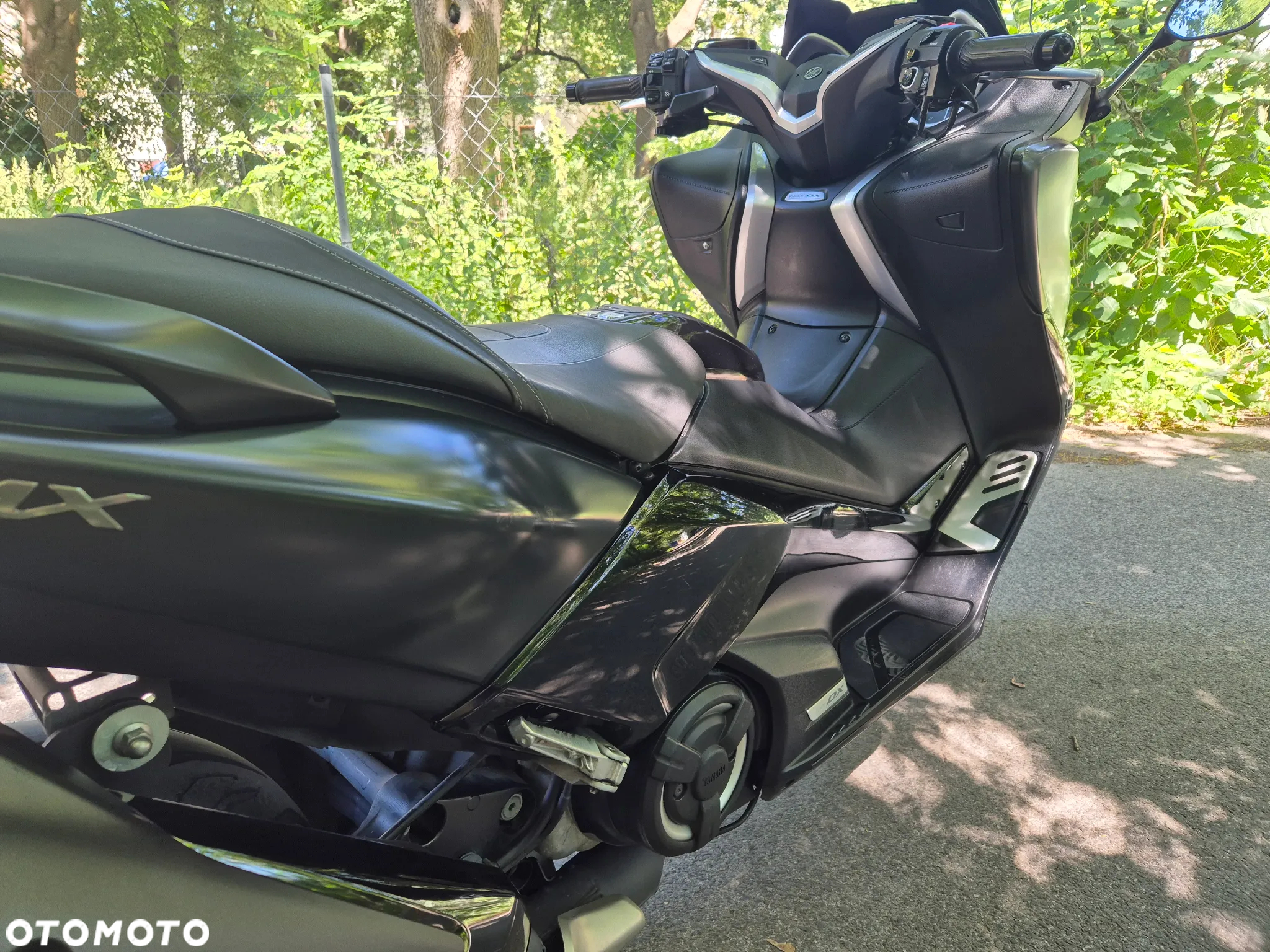 Yamaha Tmax - 15