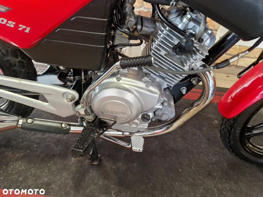 Yamaha YBR - 26