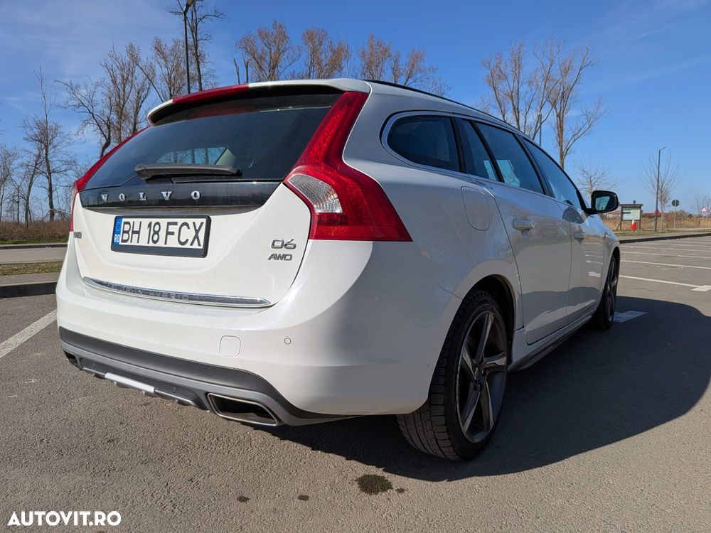 Volvo V60 D6 Twin Engine Geartronic RDesign - 3