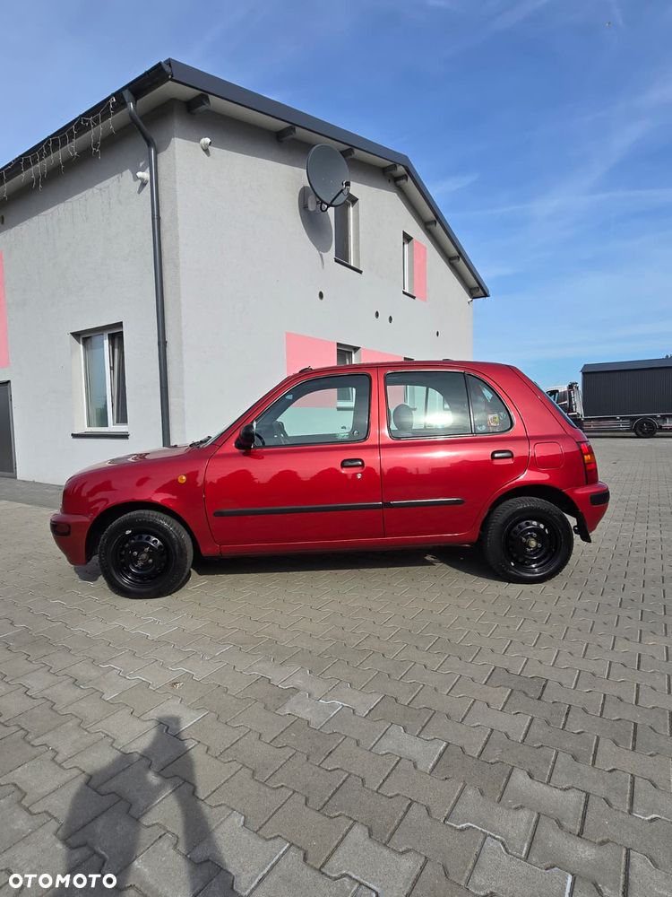 Nissan Micra - 5