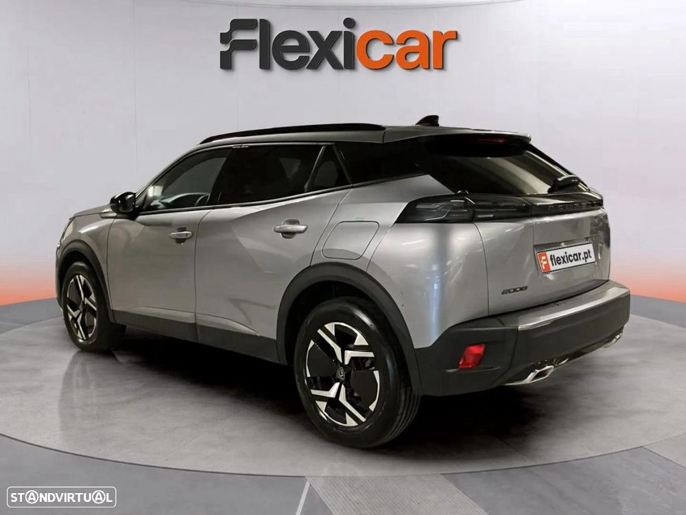 Peugeot 2008 1.2 PureTech Allure EAT8 - 5