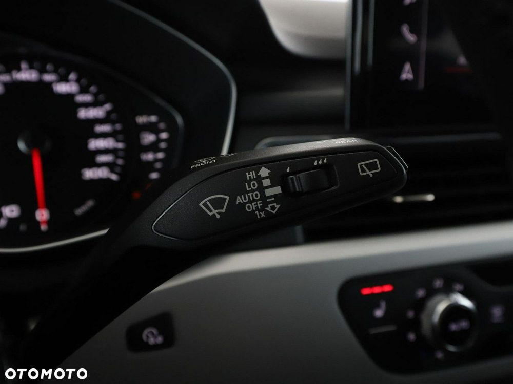 Audi A4 Avant 40 TDI Advanced S tronic - 34