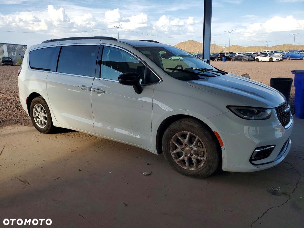 Chrysler Pacifica 2024 photo 5