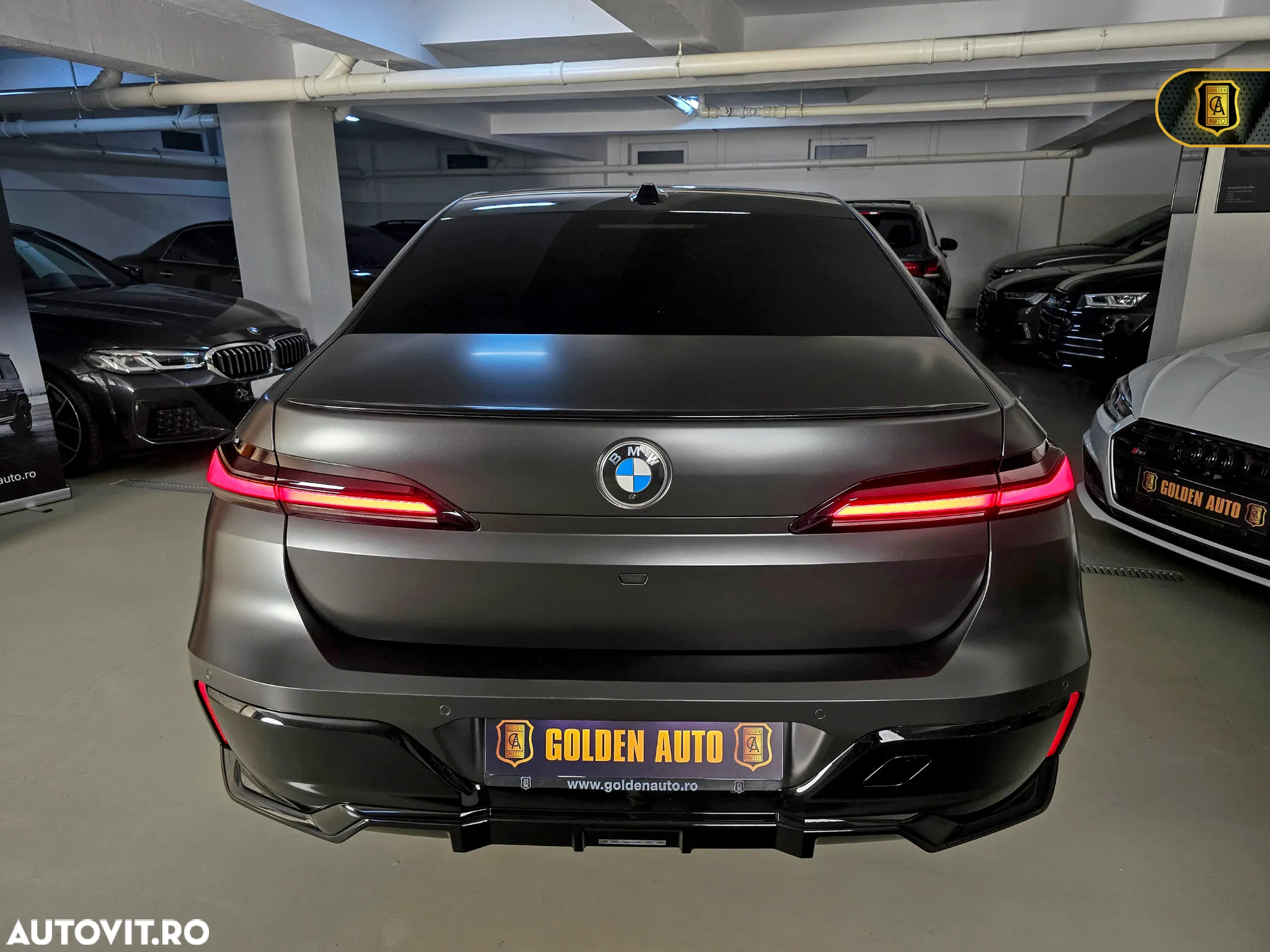 BMW Seria 7 740d xDrive MHEV - 14