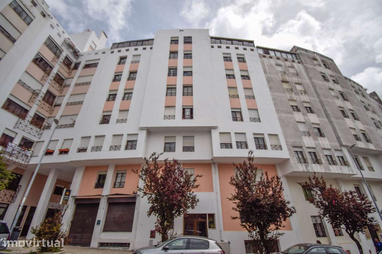 T5 DUPLEX RIO DE MOURO - Grande imagem: 3/30