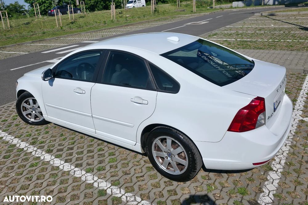 Volvo S40 D2 DRIVe Kinetic - 5