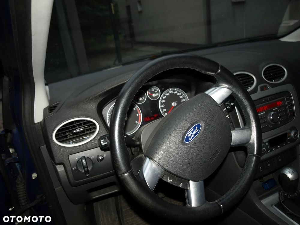 Ford Focus - 17