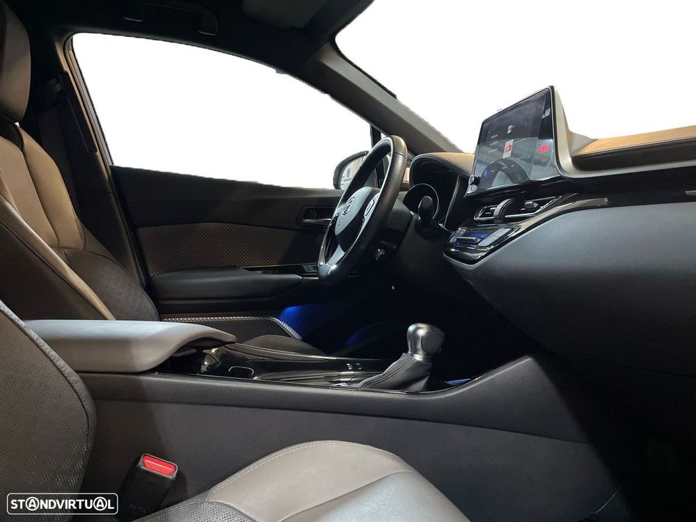 Toyota C-HR - 13