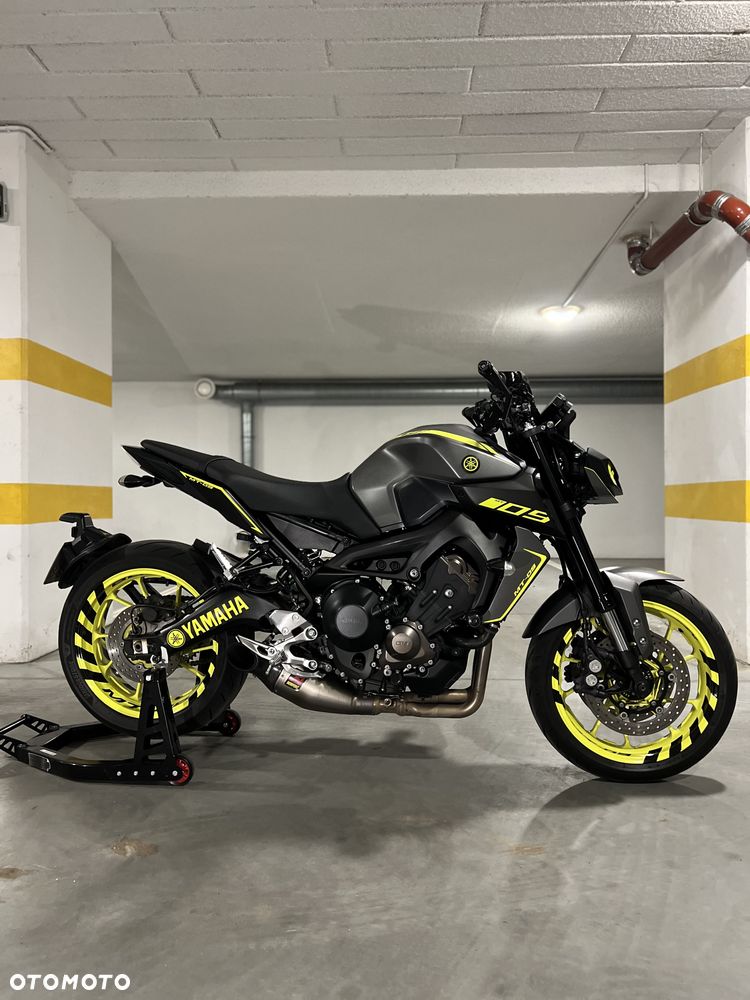 Yamaha MT - 1