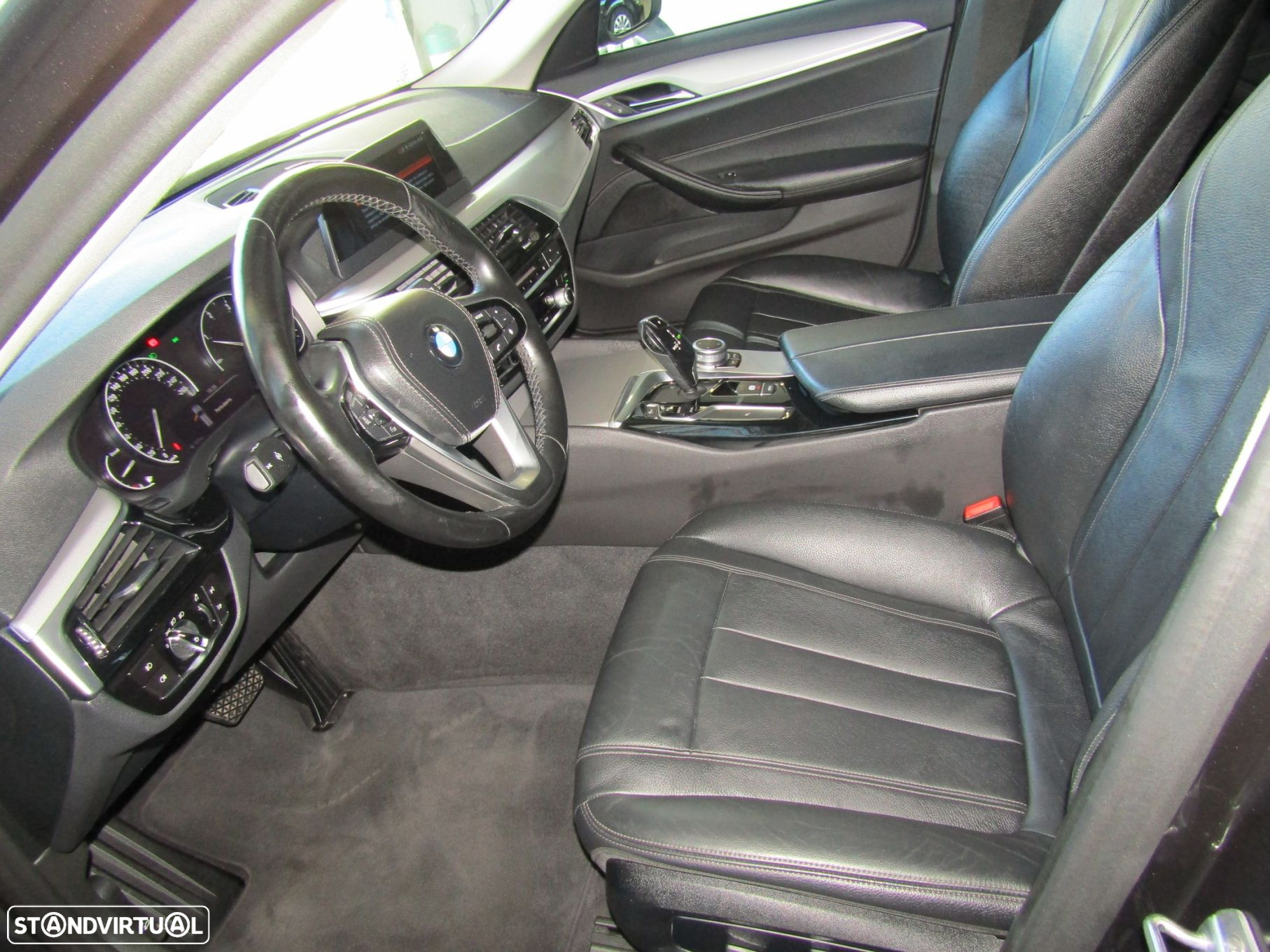 BMW 520 d Line Luxury Auto - 10