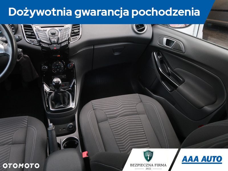 Ford Fiesta - 9