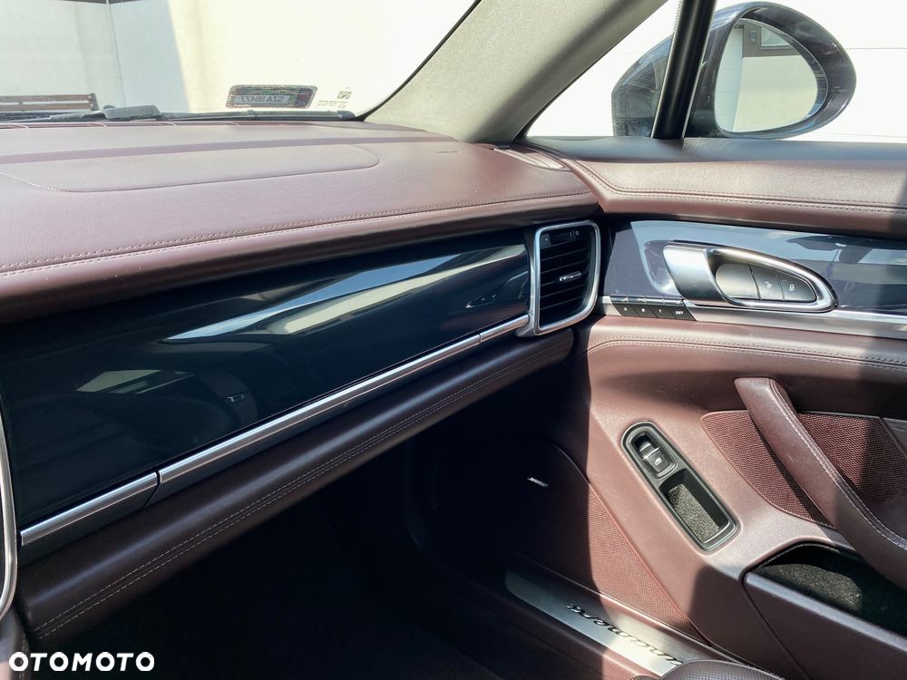 Porsche Panamera Diesel - 29