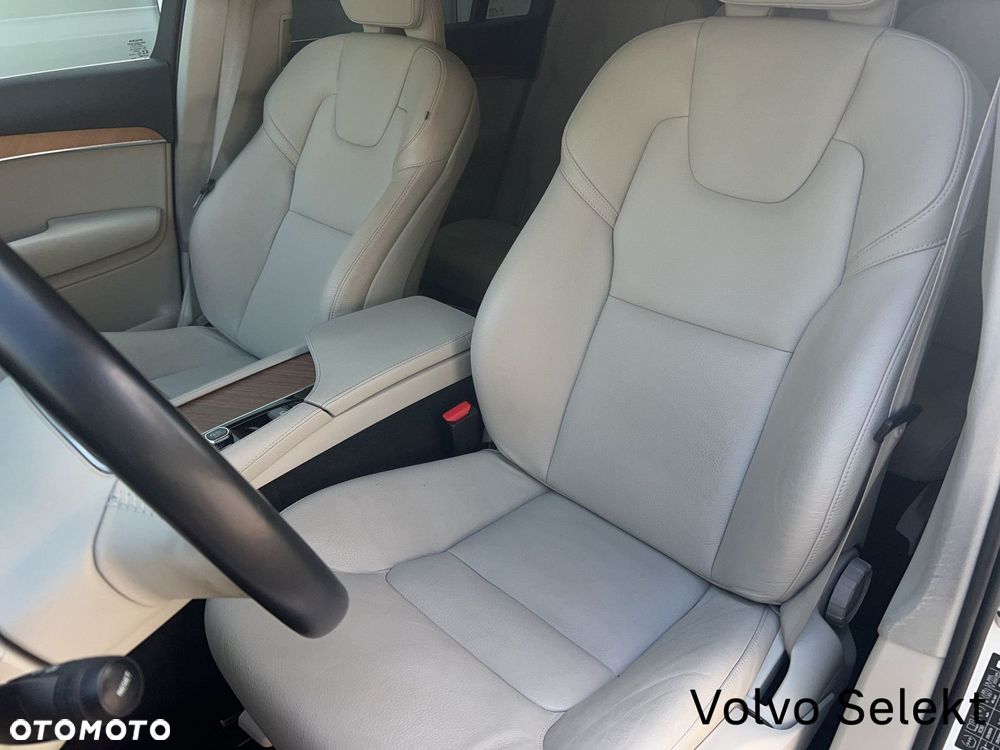 Volvo XC 90 B5 D AWD Momentum Pro - 13