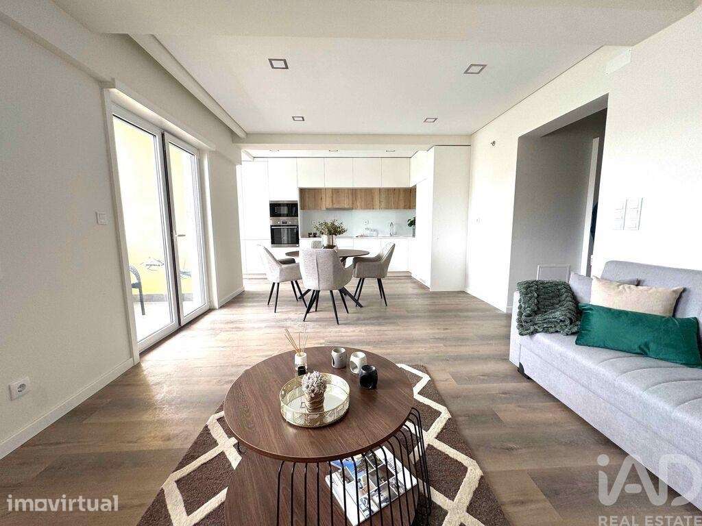 Apartamento T3 em São Domingos de Benfica de 91 m2 - Grande imagem: 4/19