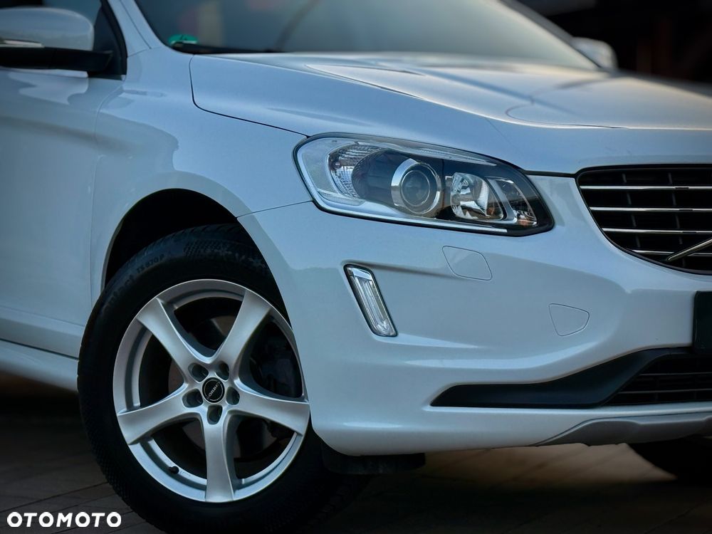 Volvo XC 60 D4 Drive-E Momentum - 6