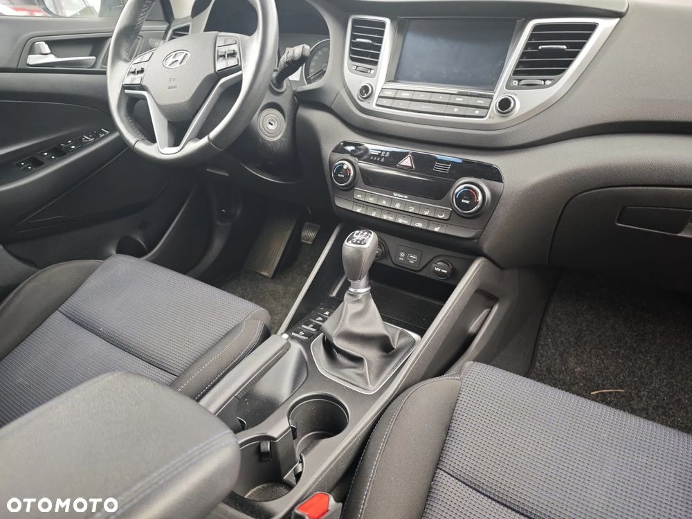 Hyundai Tucson blue 1.6 CRDi 2WD Select - 24