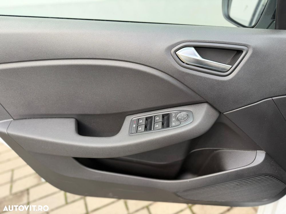 Renault Clio - 12