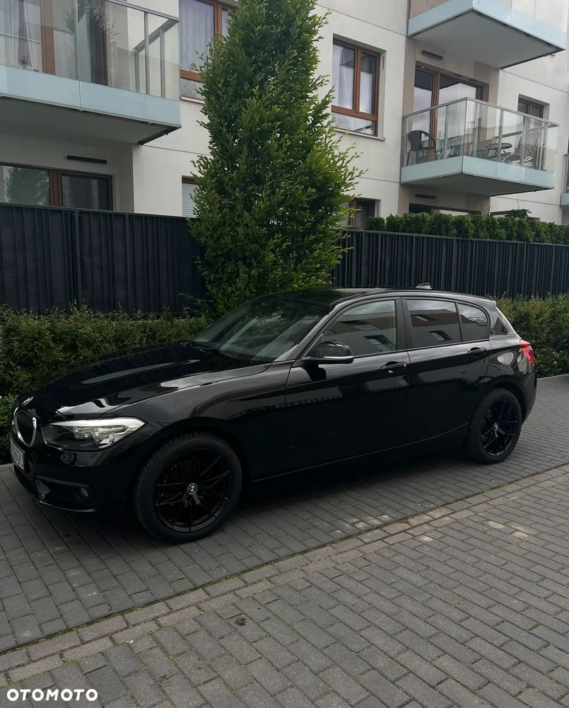 BMW Seria 1 - 22
