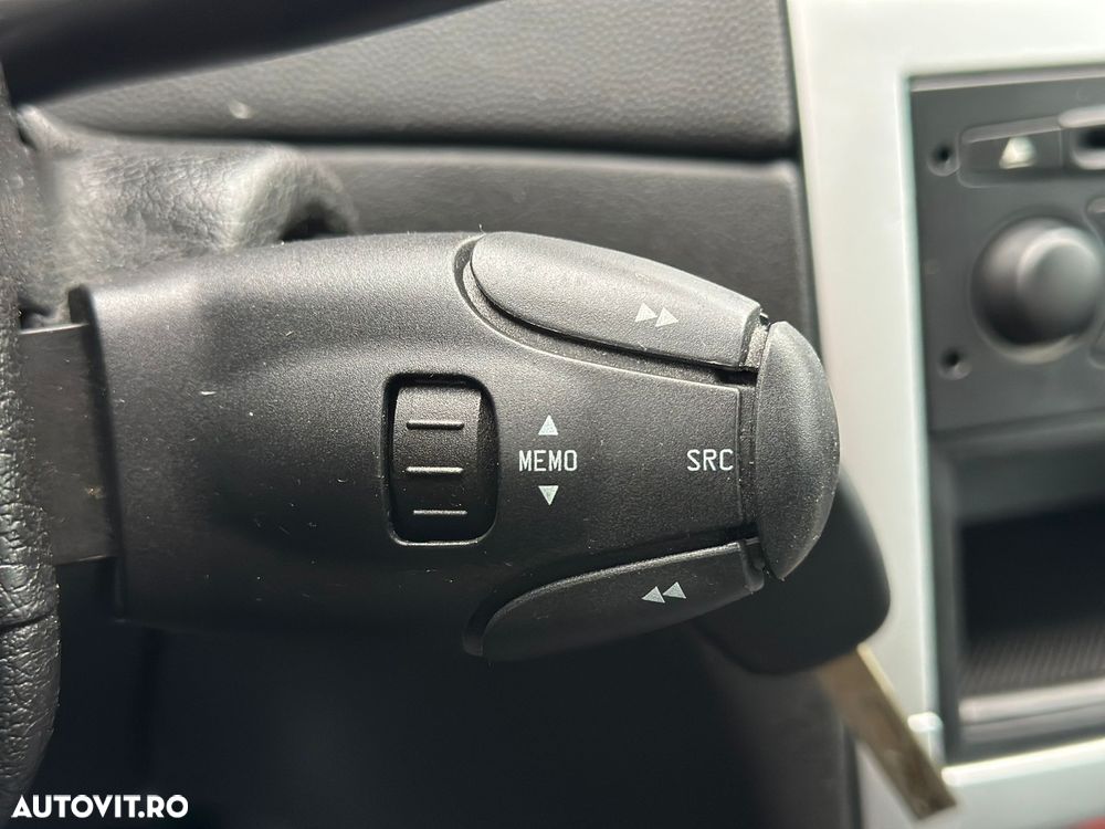 Peugeot 307 1.6 XR - 18