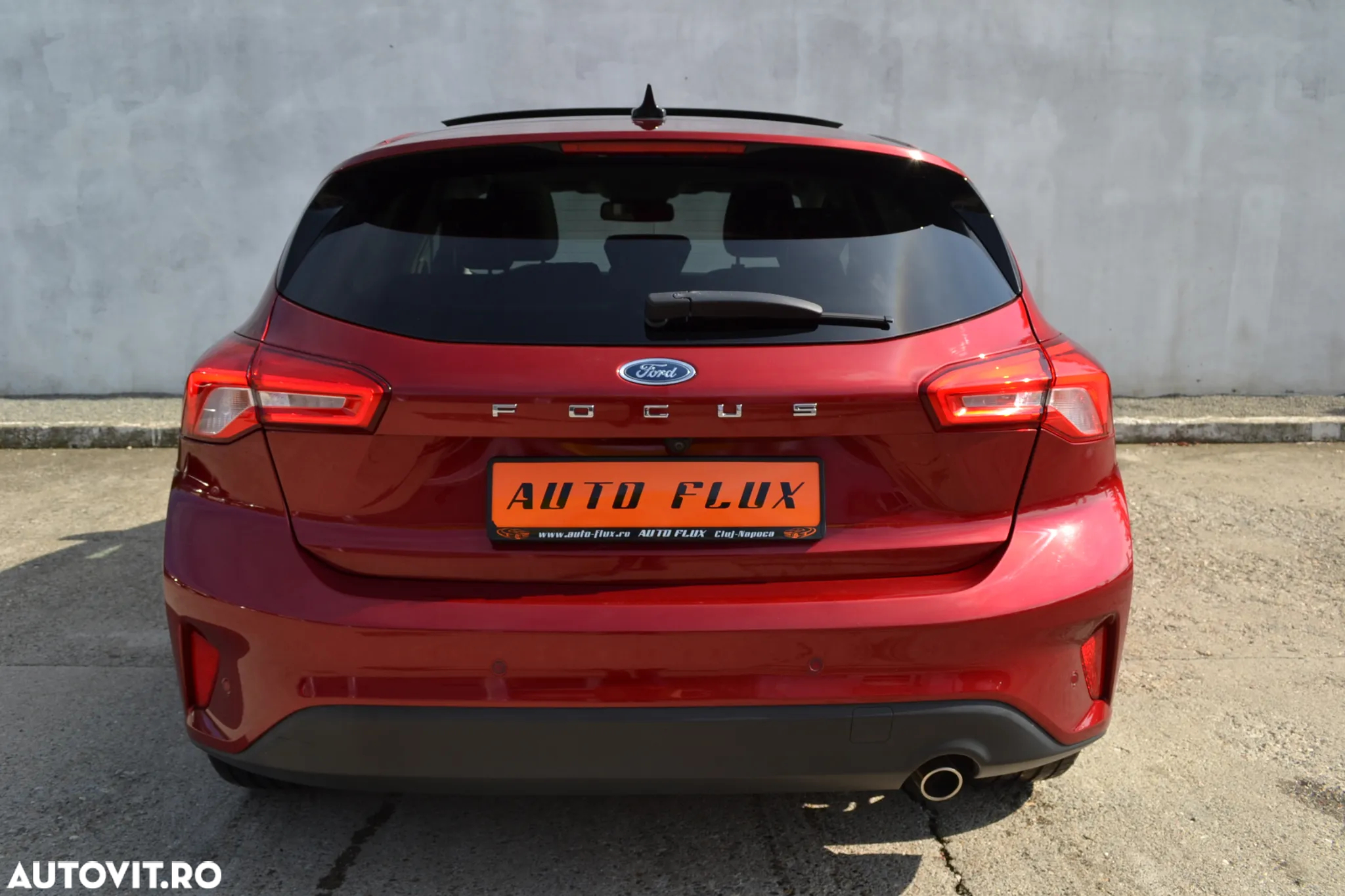 Ford Focus 1.5 EcoBlue Start-Stopp-System Aut. TITANIUM - 5